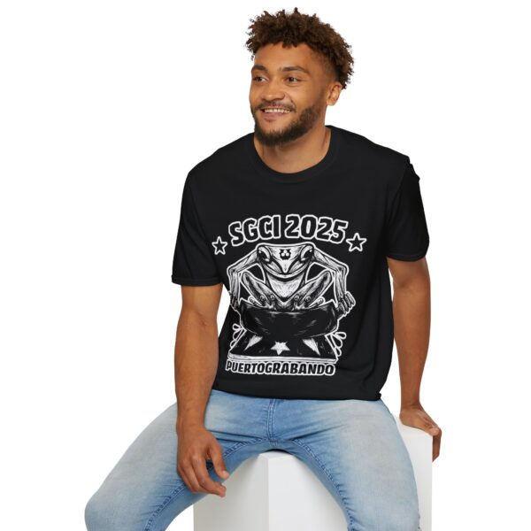 Puertograbando 2025! Unisex Softstyle T-Shirt - Image 6